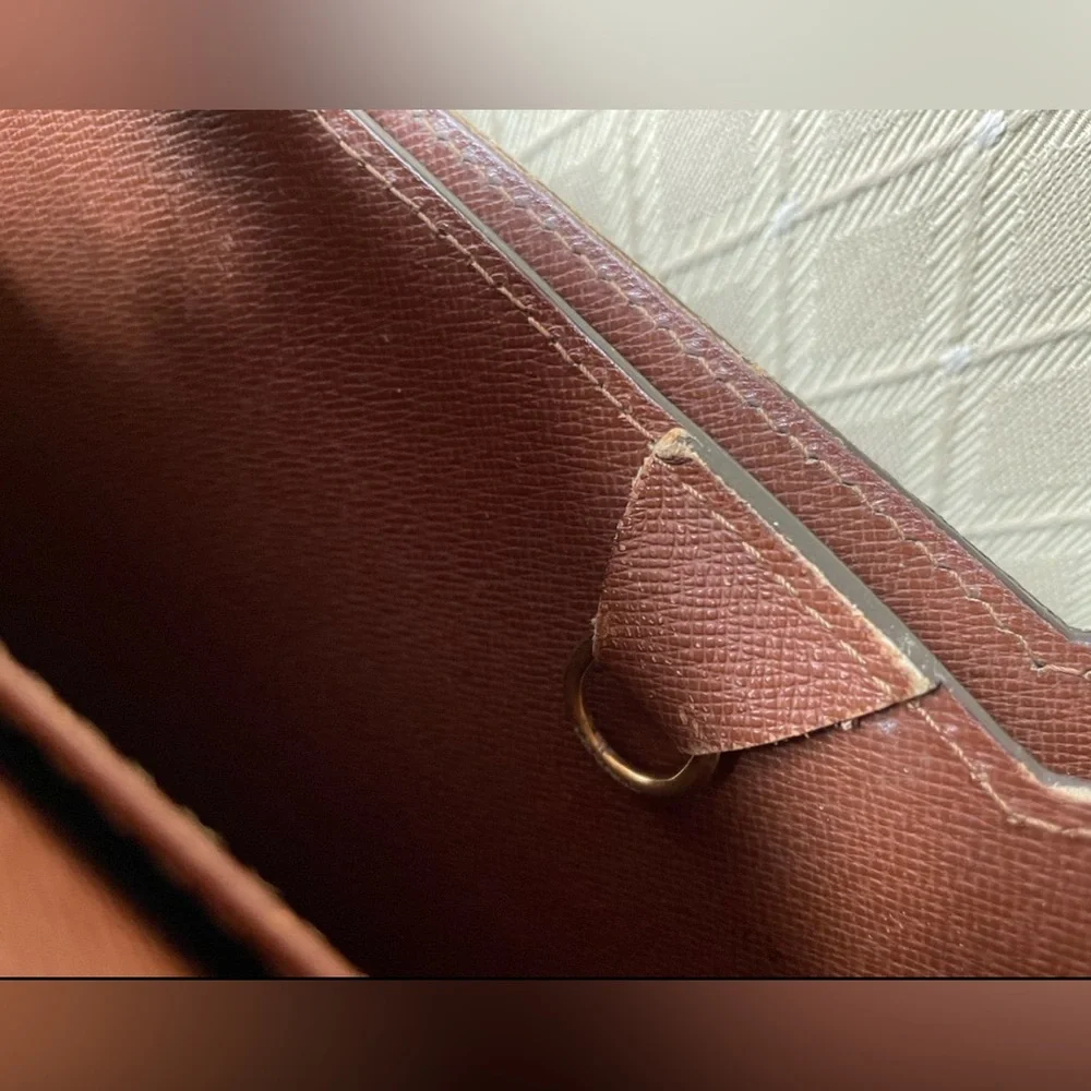 Briefcase - Picture 6 of 13